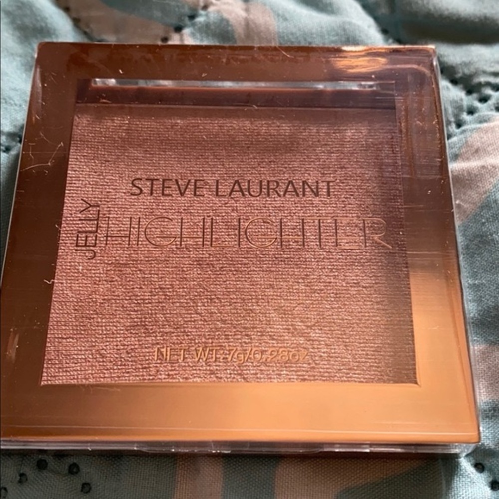 Steve Laurant Beauty Jelly Highlighter in Prosecco Please